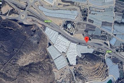 Almería.-Sucesos.- Un muerto y dos heridos en Dalías tras un accidente con un turismo que terminó volcado en una cuneta