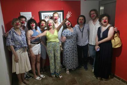 Exposición solidaria a favor de Sonrisa Médica