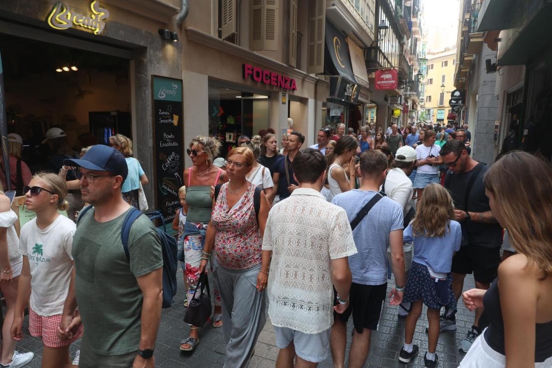 La 'operación nube' en Palma este martes, en imágenes