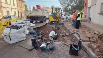 Imágenes de los operarios de Emaya trabajando en la zona afectada