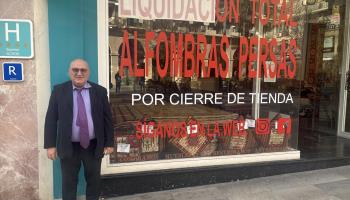 La tienda de antigüedades Persépolis echa el cierre tras 50 años de actividad
