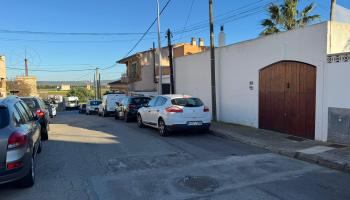 Varios vecinos alzan la voz y piden respeto por la familia de Son Ferriol afectada por el apu&ntilde;alamiento: &laquo;Lo est&aacute;n pasando muy m