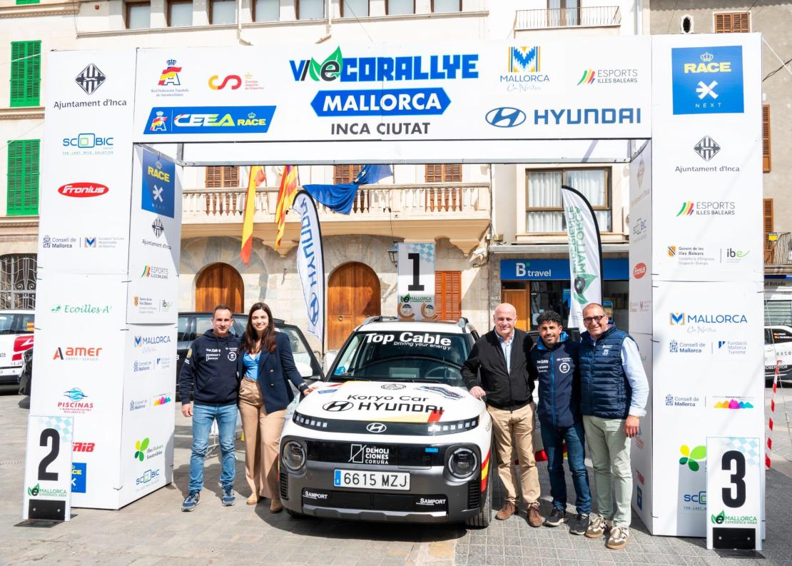 Eco Rallye Mallorca Inca-Ciutat. Los ganadores de la categoría de coches eléctricos.