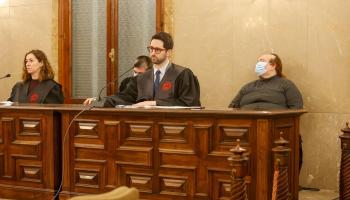 Culpables de asesinato: El jurado popular emite su veredicto sobre la bebé lanzada a un contenedor en Porto Cristo