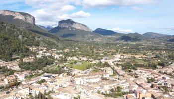 El Govern quiere construir VPO en r&uacute;stico aunque est&eacute; alejado de los n&uacute;cleos urbanos