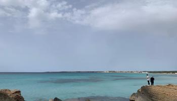 Més afirma que el Govern quiere rebajar la protección del parque natural de Es Trenc