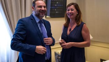 El informe de la UCO exculpa a Armengol de la trama pero revela la estrecha relaci&oacute;n de confianza con Koldo