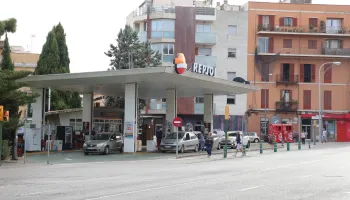 Imagen de una gasolinera