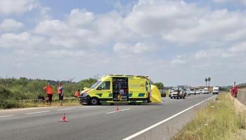 Muere un ciclista de 70 a&ntilde;os tras ser atropellado por un coche en Llub&iacute;