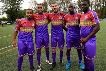 El Clapton FC y 'su' camiseta de la República Española que no es suya