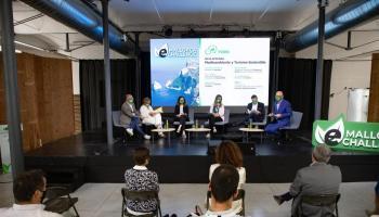 Los participantes en la mesa redonda