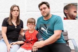 Carmen Cano y Jorge Jiménez, padres del pequeño Jordi, atropellado en un paso de peatones el pasado miércoles.