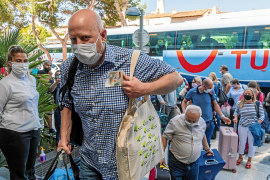 La caída de las reservas turísticas adelantará el cierre de hoteles a mediados de septiembre