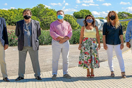 Los críticos de Vox acusan a Campos de desviar cuotas a su otro partido