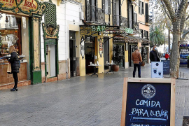 Emaya no cobrará durante cuatro meses la tasa de residuos a los negocios cerrados