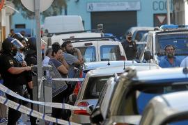 Siete miembros de ‘Los Pelúos’ abandonan Mallorca para intentar rebajar la tensión