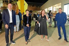 Esteban Mercer, entre amigos