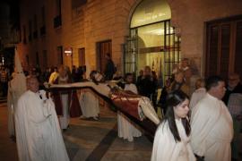 El Lunes Santo se celebra la procesión del Sant Crist dels Boters.