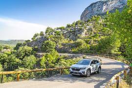 Esta cita pretende concienciar sobre el uso de tecnologías verdes que, progresivamente, eliminen los gases contaminantes de nuestras calles.