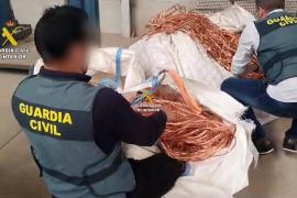 Castellón.-Sucesos.- Detenidas tres personas por robar una tonelada y media de cable de cobre de una empresa de l'Alcora