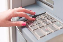 Facua Andalucía critica que la Junta "financie la actividad de los bancos en el ámbito rural"