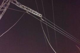 Sevilla.-El Coronil, Montellano y un tercio de Morón, sin luz por el efecto de la borrasca en la Alta Tensión