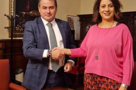 Ayuntamiento de Teruel firma un préstamo con Caja Rural para seguir arreglando el derrumbe de la calle San Francisco