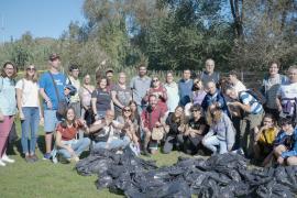 TransPerfect participa junto a personas con discapacidad en una patrulla de limpieza en el río Besós organizada por la Fundación Adecco