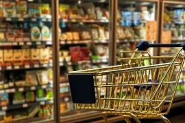 Seis meses de prisión por robar dos bandejas de pulpo y agredir a una trabajadora en un súper de Palma