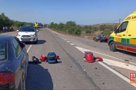 Una persona ha fallecido en una colisión entre una moto y un turismo, en la A-121.