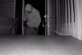 Sucesos.- Detenidos los autores de 21 robos en viviendas de Sagunt y Navajas que dejaron una nota dando gracias por todo