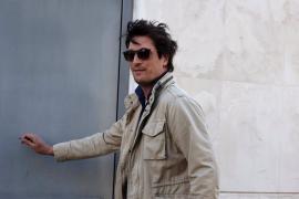 El comisionista Luis Medina e IU Comunidad de Madrid siguen un año más en la lista de morosos de Hacienda