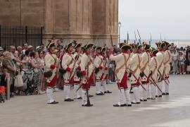 Cambio de guardia en el Palacio de la Almudaina: Un viaje a 1782