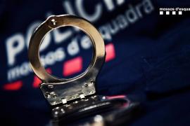 Detenido por su presunta relación con una muerte violenta en una pelea en La Sènia (Tarragona)