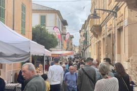 Cientos de personas han visitado la localidad.