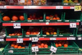 Distribuidores de Baleares piden que se consuma solo lo «necesario» porque los supermercados «estarán llenos el sábado»