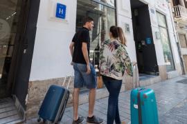 Turismo.- La Comunitat lidera el aumento de pasajeros aéreos internacionales con un 18,7% más, hasta 798.833 viajeros