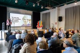 Zaragoza.- Los mayores de la ciudad se pueden informar de todas las actividades a través de redes sociales