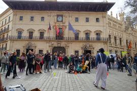 Momento de la protesta de la Plataforma contra la Ordenanza Cívica