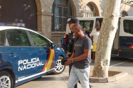 El detenido por intentar asesinar a su exmujer en Palma: «Prefiero verte muerta a que te separes de mí»