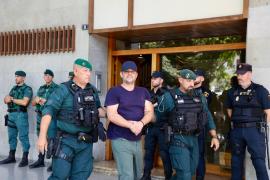 El abogado ha salido detenido de las dependencias registradas en Passeig Mallorca
