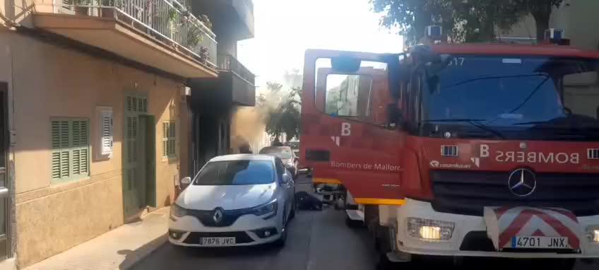 El incendio con atrapados en un garaje de Porto Cristo deja 8 heridos leves
