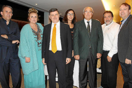 Los agentes de la propiedad inmobiliaria celebran su patrona