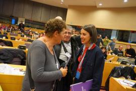 Los caravanistas de Palma se plantan en Bruselas por la emergencia habitacional junto a Irene Montero