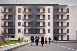 Solicitantes de vivienda protegida deberán estar empadronados 10 años en Madrid y se limitará acceso a 'okupas'