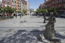 Doce vecinos de la calle Tribulete declaran por la querella contra un fondo de inversión por acoso inmobiliario