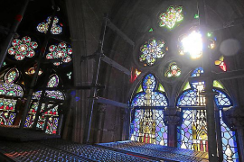 palma . La Seu ‘estrena’ vitrales el Domingo de Ramos