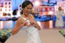 La Moda Adlib viaja a Mallorca con Mireia Canalda de perfecta madrina