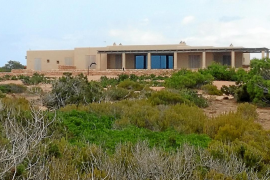 Recurren la decisión de Formentera de no revisar la licencia de Punta Gavina