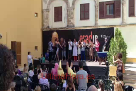 Graduación de la cuarta promoción de la ESADIB